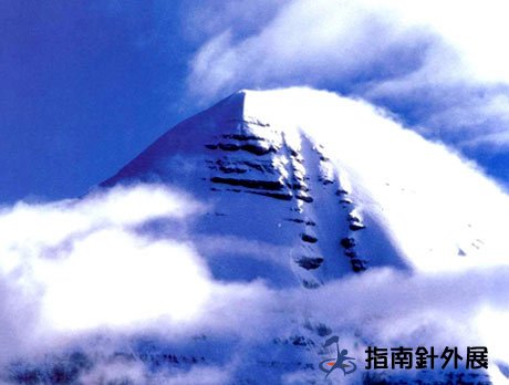 西藏冈仁波齐峰